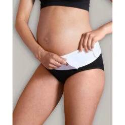 Carriwell Ceinture De Maintien Ajustable <p><strong>ENTRETIEN</strong></p> Lavage Main à L'eau Tiède Recommandé Ou Programme Délicat En Machine (30° Max), Dans Un Filet De Protection.<br /><br /><strong>CONSEIL TAILLE<br /></strong><br />Prenez Votre Taille Habit