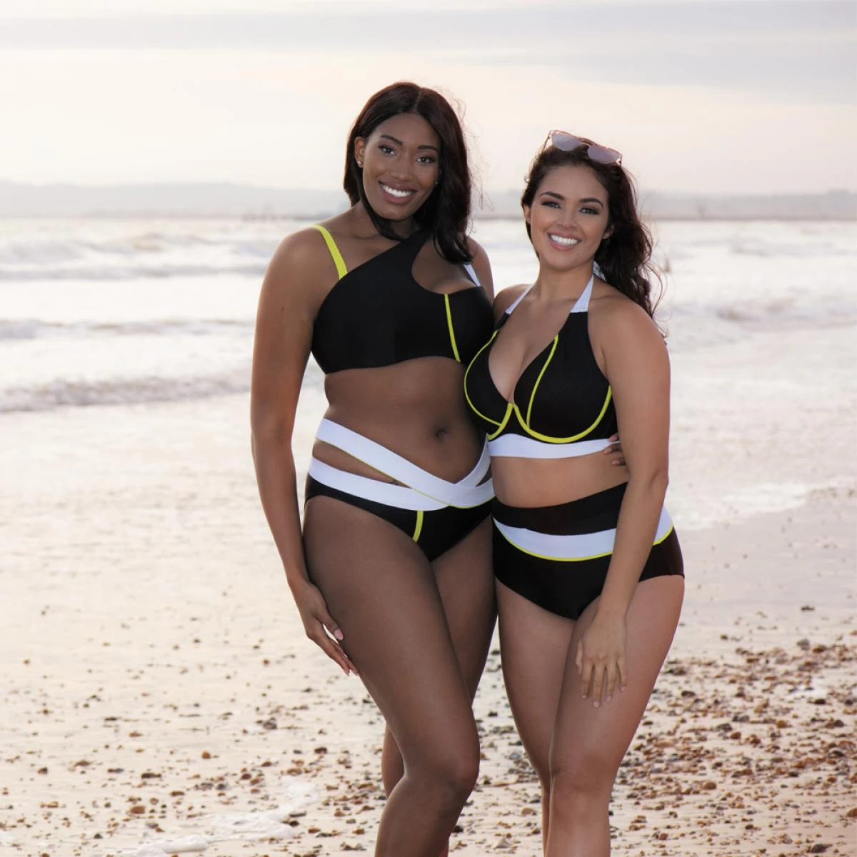 Haut De Maillot De Bain Tour De Cou Curvy Kate GRAPHIC BEACH Monochrome Graphic Beach – Image 5