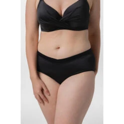 Culotte Midi Noire Dorina Maillot Opio <p>Opio</p>